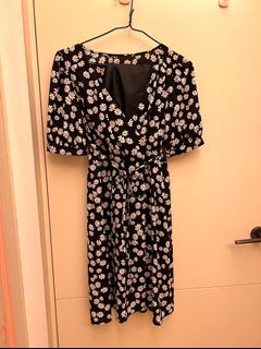 （分類：）位於 。 由 yoursecondhand_goodies 提交（商品編號 1175797028，圖片 1）。簡介： 。