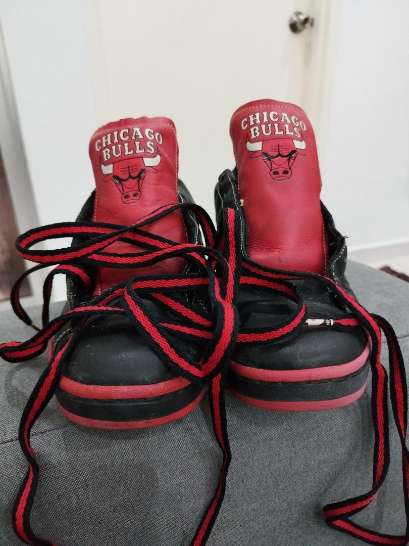Adidas superstar deals 1 chicago bulls