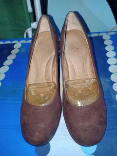 Aerosoles - Brown wedge