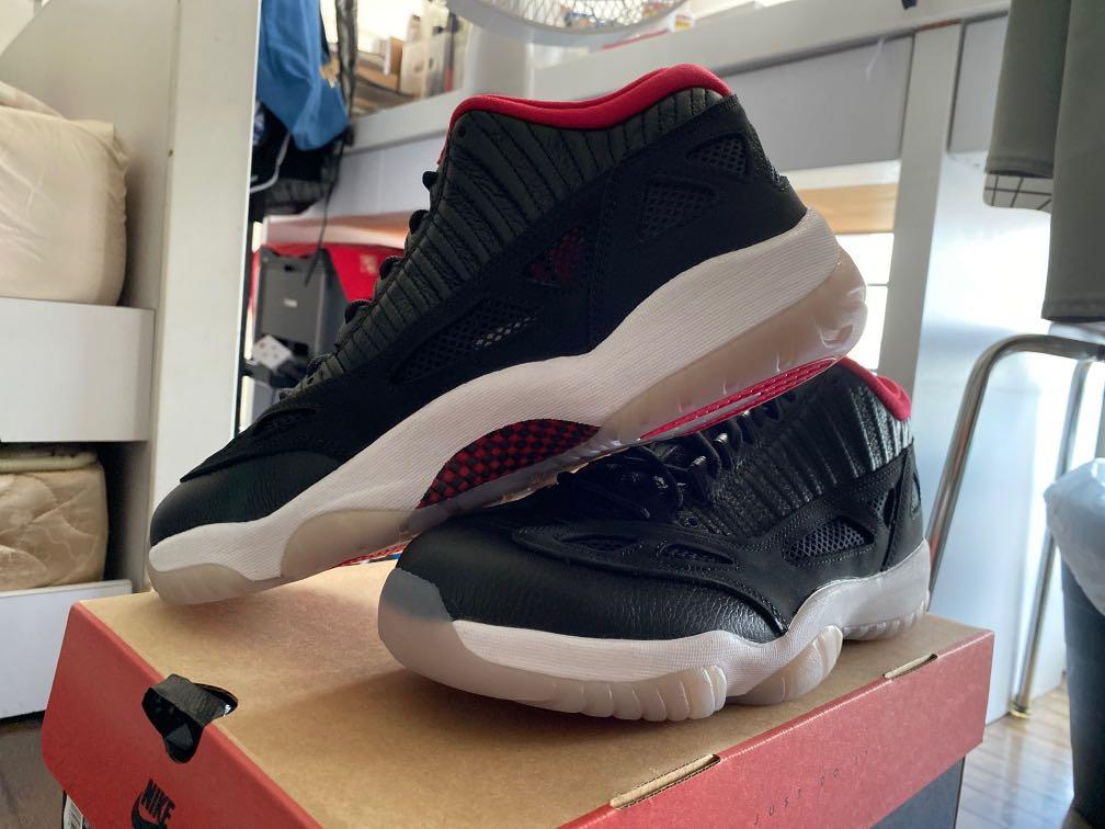 Nike air jordan 11 retro low top