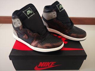 Air Jordan 1 High Patina