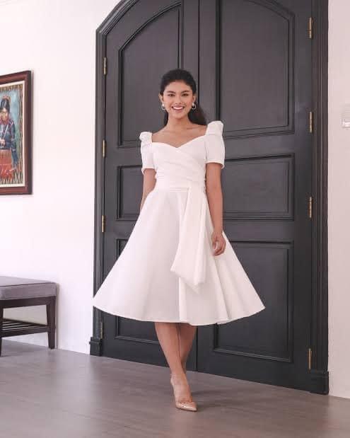 Apartment deals eight dress