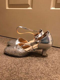Ballroom Latin dancing shoes silver sparkle 36 to 37 close toe soft suede sole used once