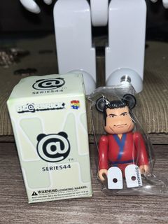 （分類：）位於 。 由 ilovebearbrick 提交（商品編號 1175833699，圖片 1）。簡介： 。