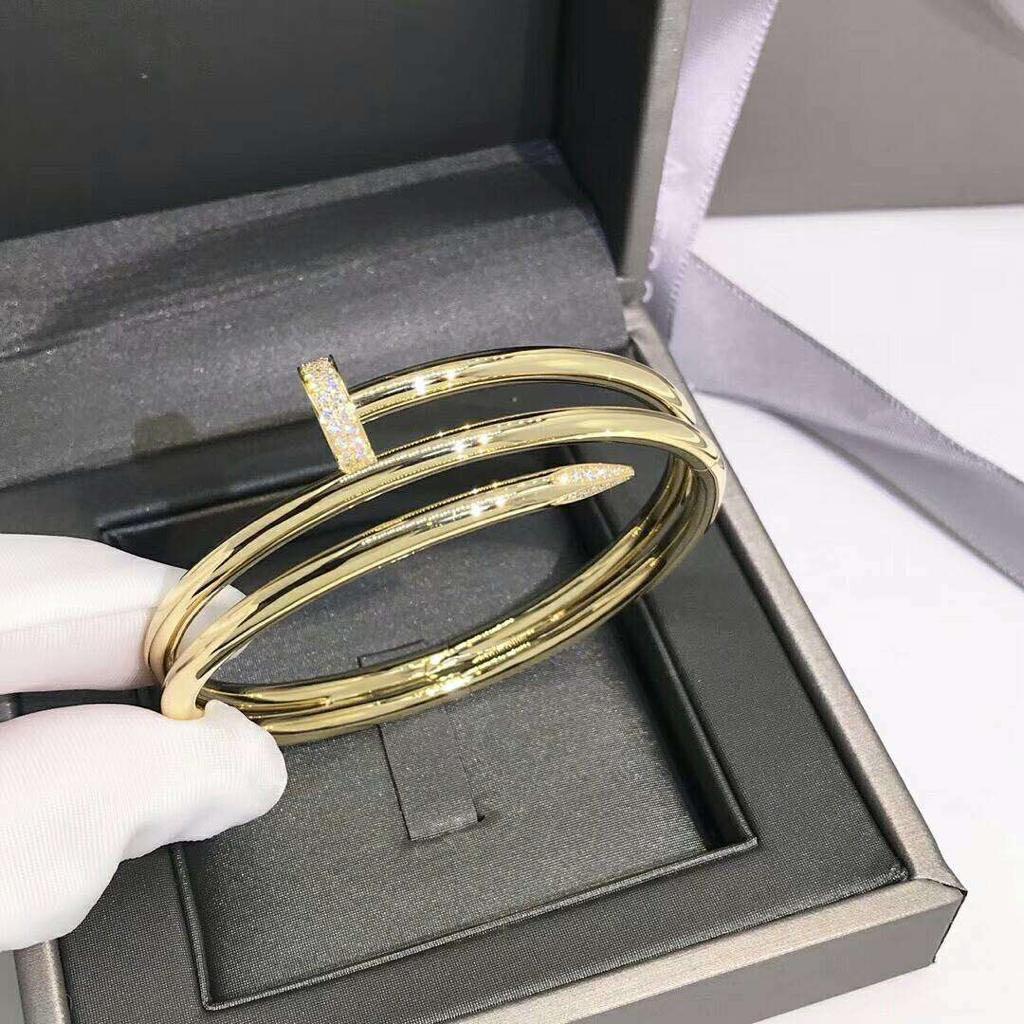 Cartier nail clearance bangle gold