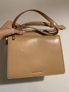 （分類：）位於 。 由 kiki_111 提交（商品編號 1175791191，圖片 1）。簡介： 。