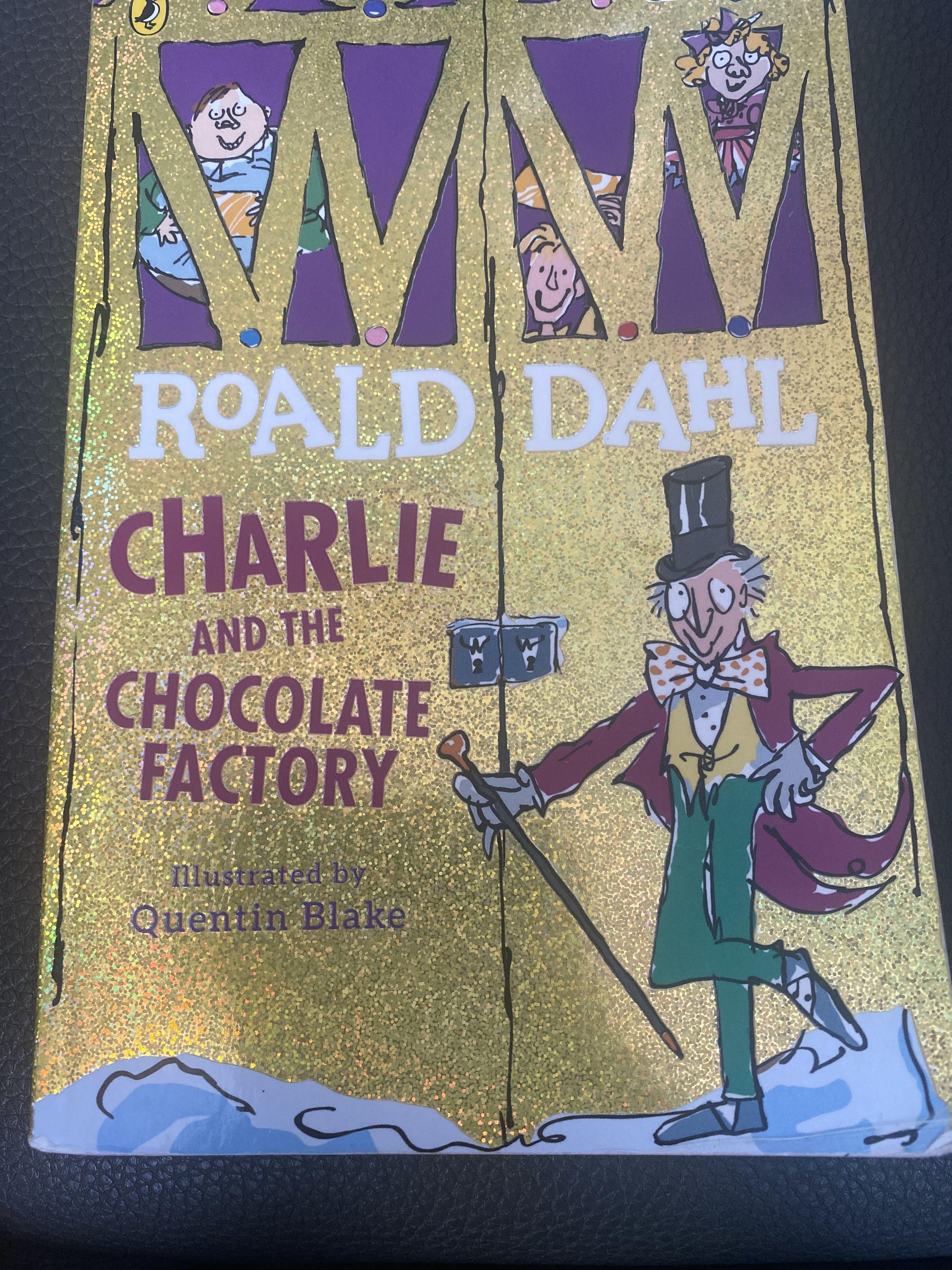 Charlie & the chocolate Factory, 興趣及遊戲, 書本 & 文具, 小說 & 故事書 Carousell