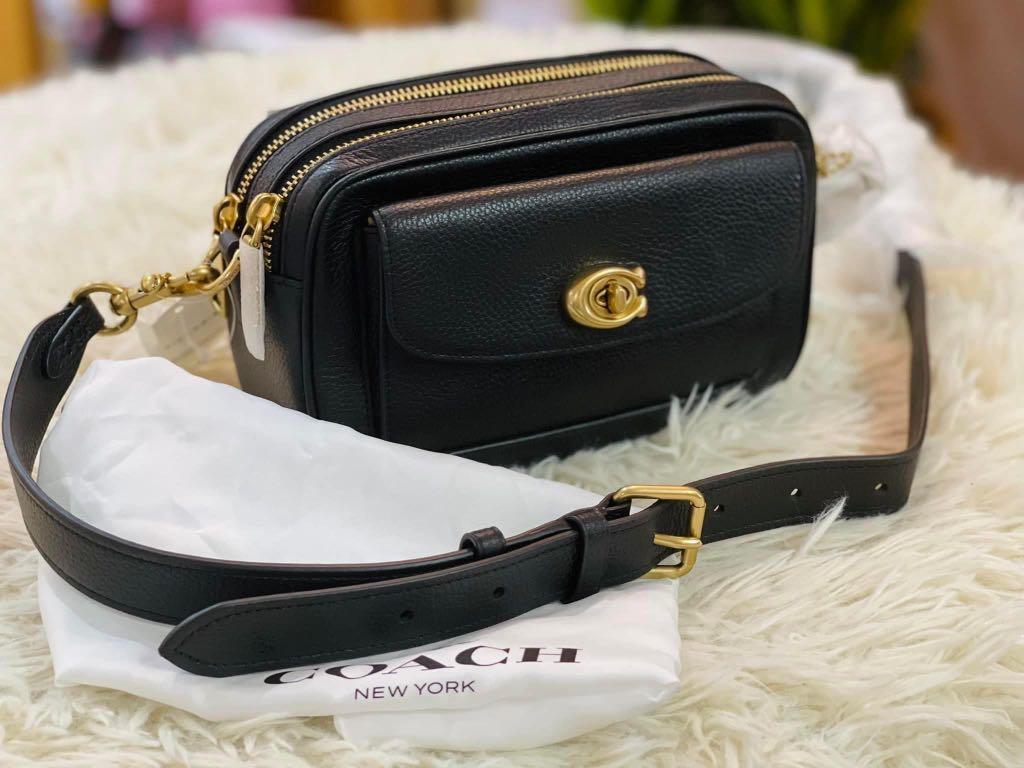 Coach Double zip Turnlock Camera Bag Plain Black, Luxury, Bags & Wallets on Carousell