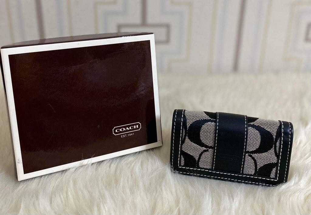 COACH Keyholder ORIGINAL, Men's Fashion, Watches & Accessories, Wallets