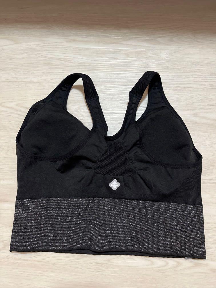 Decathlon Sports Bra, Women's Fashion, Activewear on Carousell