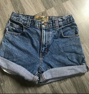 (Category: ) located in . Submitted by hsadang (Listing ID 1175786104, Image 1). Description: .