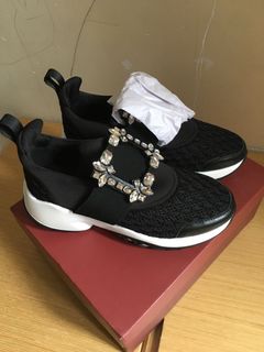 （分類：）位於 。 由 bhemarana 提交（商品編號 1175687618，圖片 1）。簡介： 。