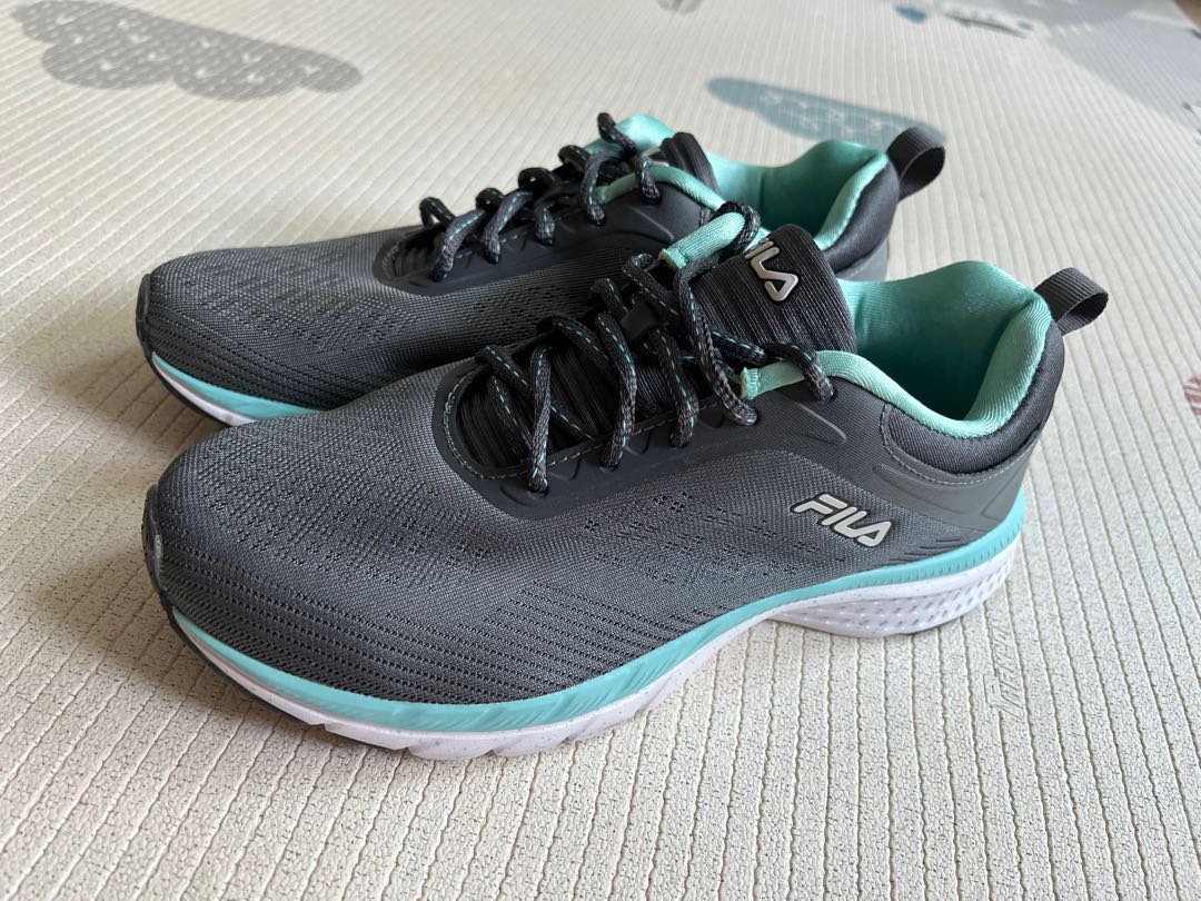 Fila rubber shoes for female best sale