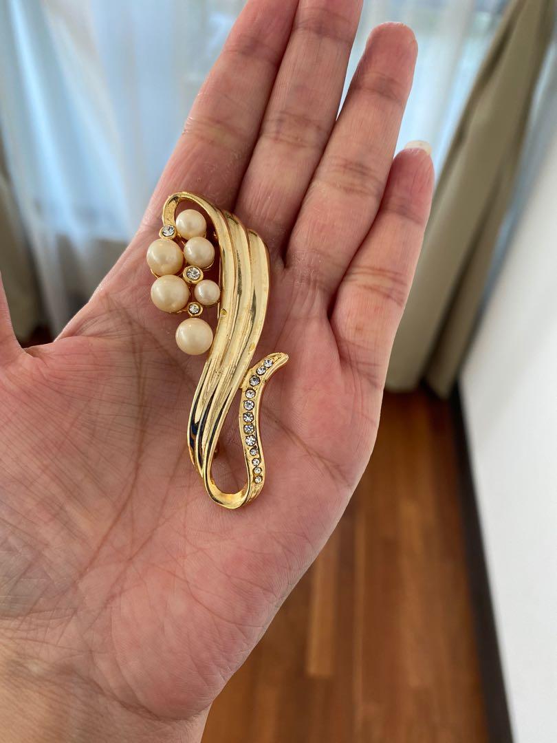 Jewelry Brooches Purelei Brooch gold-colored elegant 
