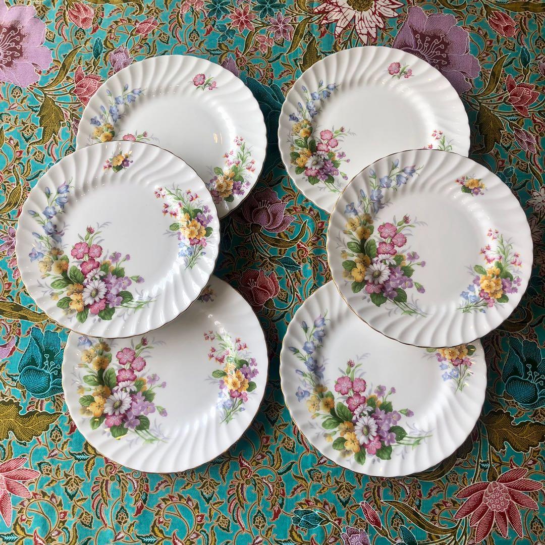 Heathcote Bone China Plate Made in England, Furniture & Home Living