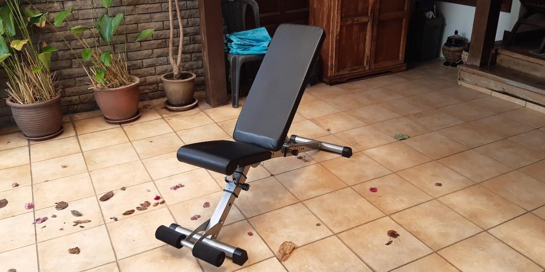 Home gym equipment bundle ( Rack, adjustable bench, barbell and dip