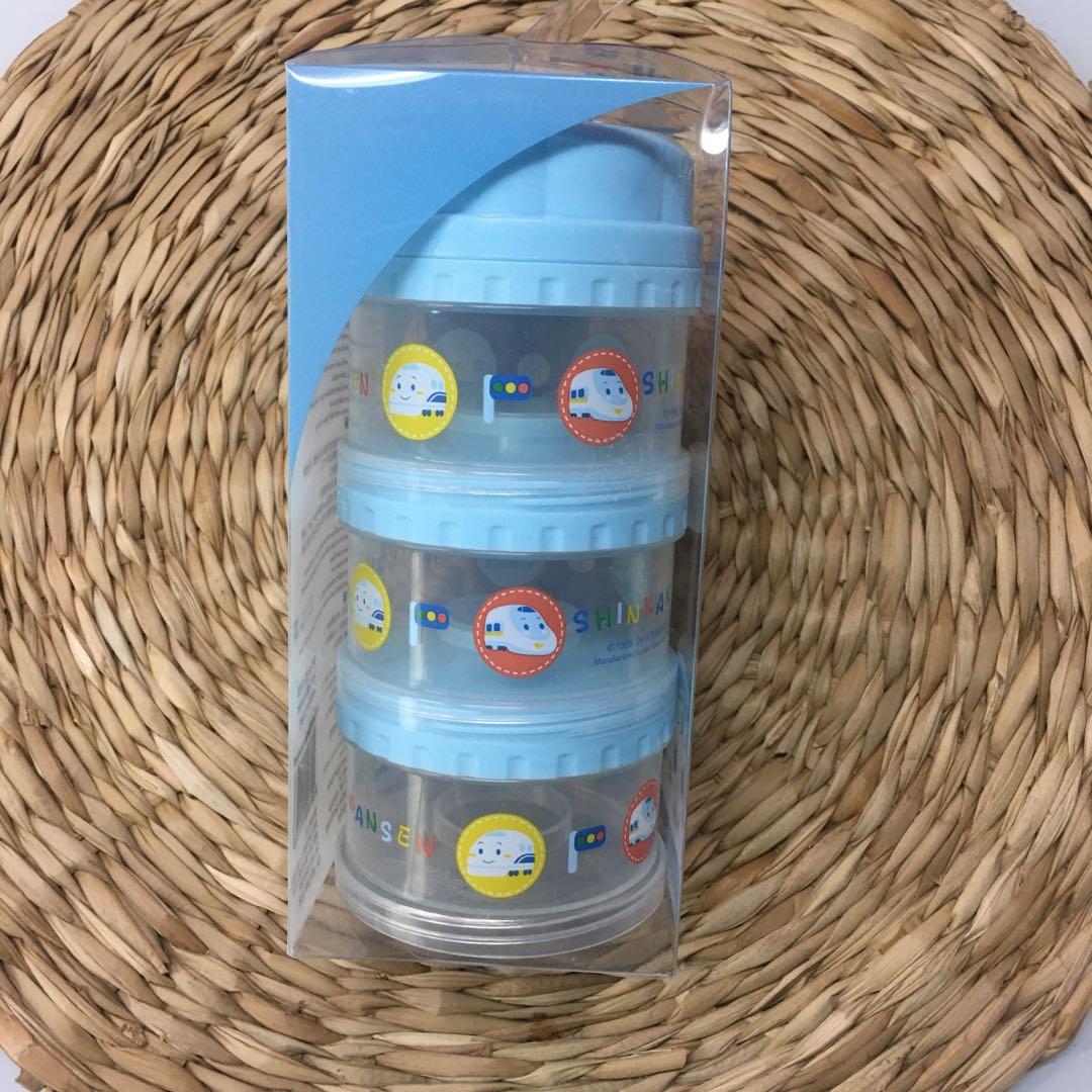 Hong Kong Shinkansen Milk Powder Container (Category: Breastfeeding & Bottle Feeding) located in Manila. Submitted by thebookclubz (Listing ID 1175649657, Image 2). Description: Authentic Shinkansen From Hong Kong.