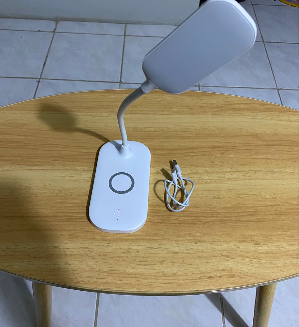 Huawei wireless charger Table lamp, Mobile Phones & Gadgets, Mobile