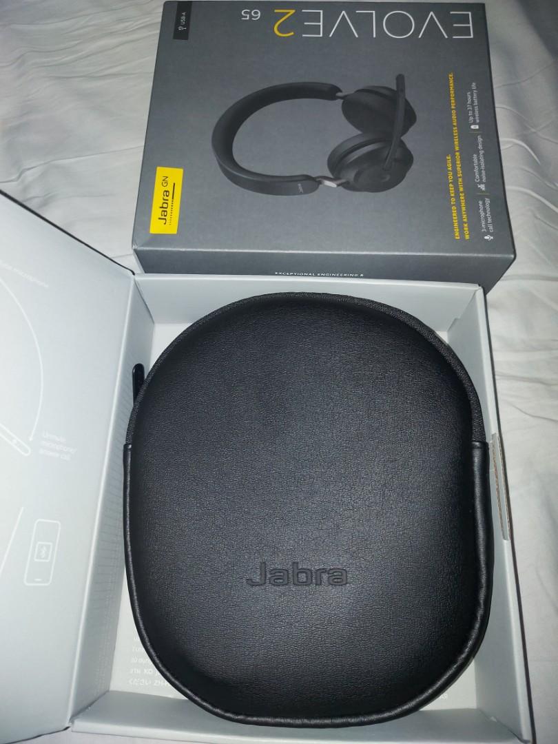 Jabra Evolve 2 65 Wireless Link380a MS Stereo Black (Category: Headphones & Headsets) located in Bacoor. Submitted by denj119 (Listing ID 1175818325, Image 3). Description: Selling my Jabra Evolve2 65 Link 380a MS Stereo Black Bought this headset last week. I never used this since I immediately bought other headset to use. 100% original. I am selling this for a much lower price para hindi siya matambak at masayang. RFS: Upgraded my headset. Can d
