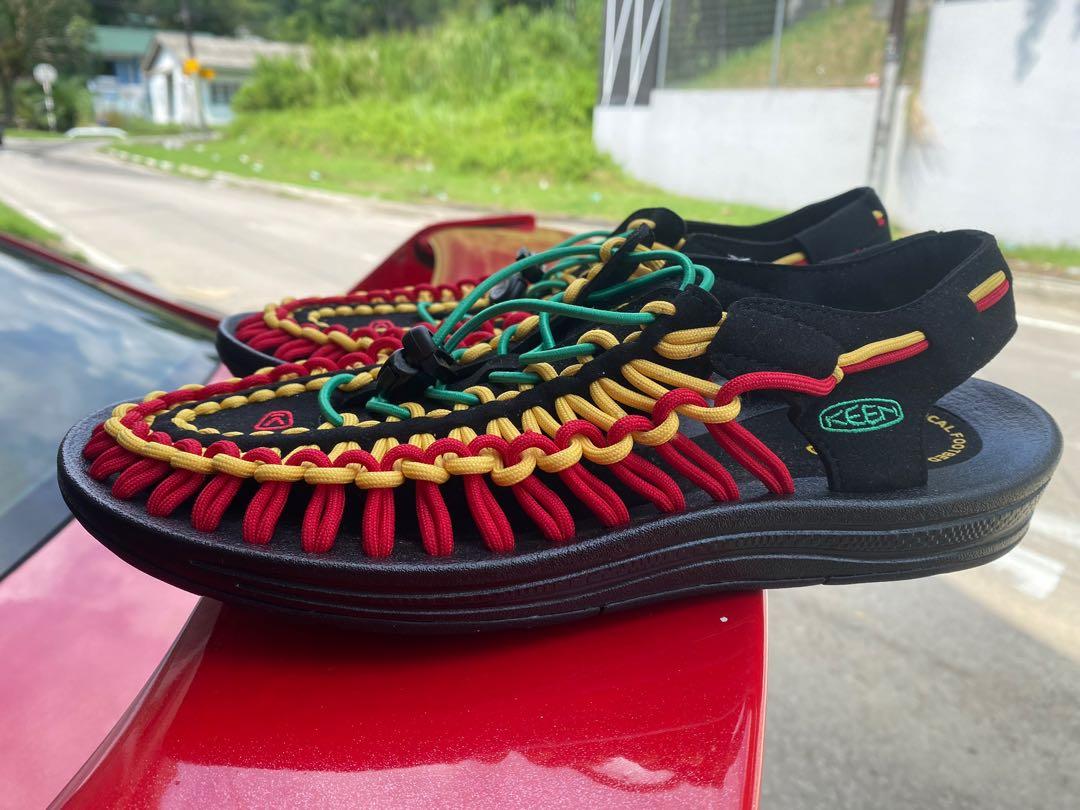 Keen uneek flat m top