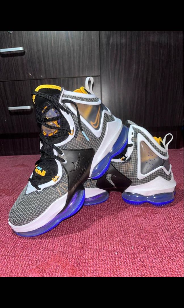 Graduation jordans 2019 outlet