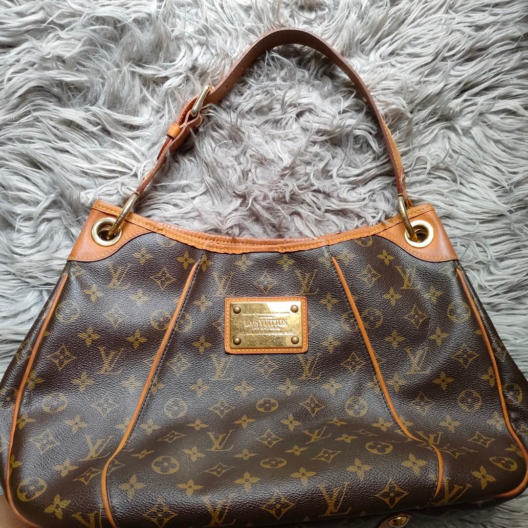 Louis Vuitton Galliera MM size, Women's Fashion, Bags & Wallets, Shoulder  Bags on Carousell