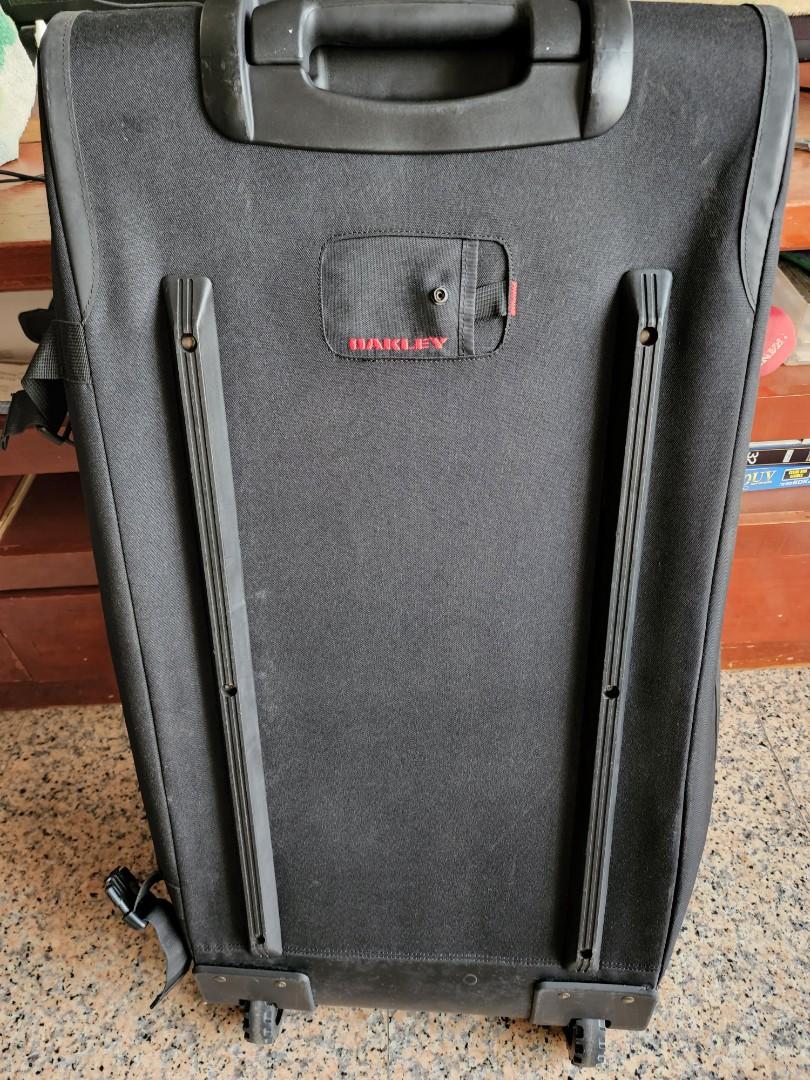 Oakley 2024 hand luggage