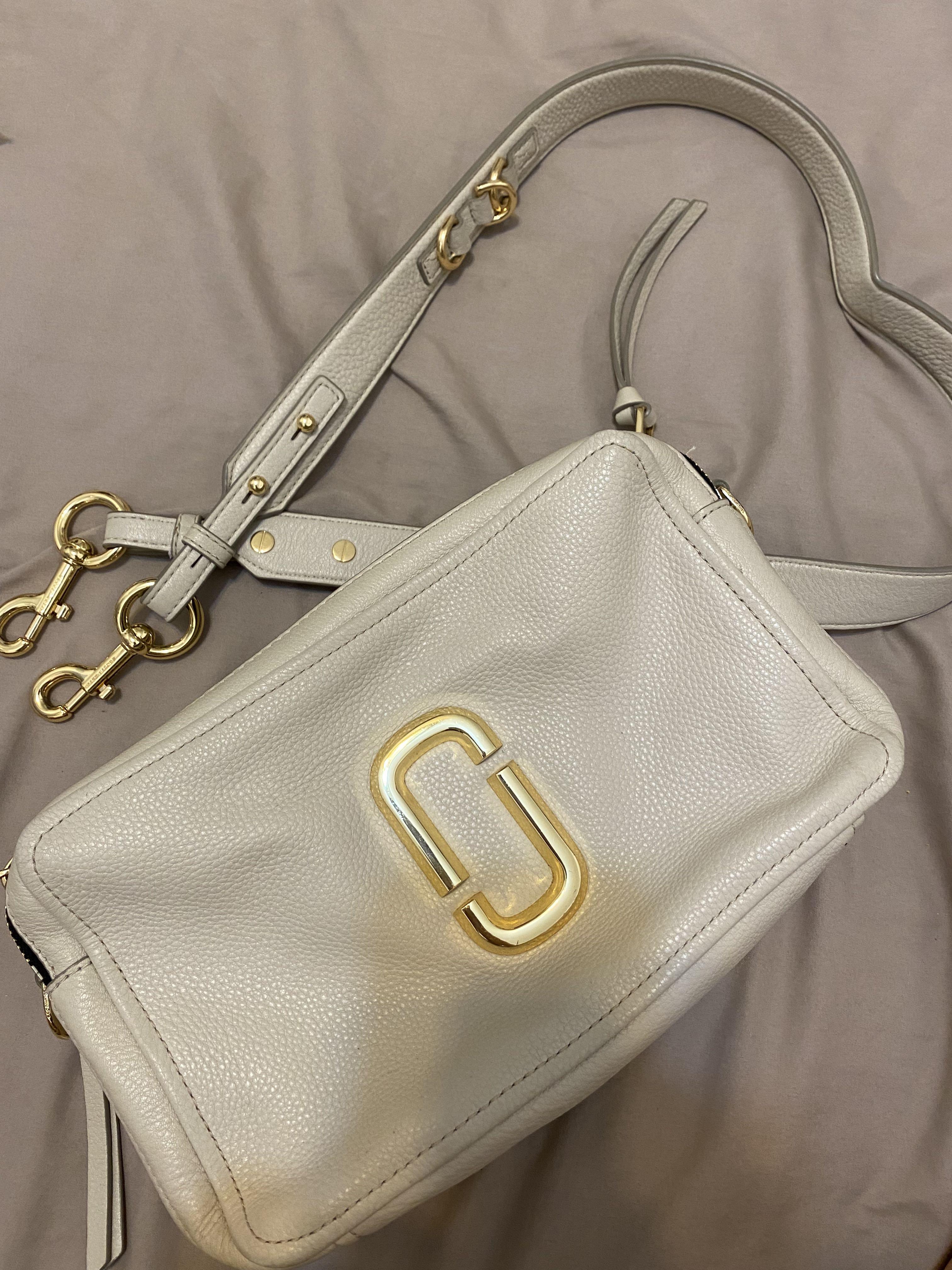 Marc jacobs hotsell 27 softshot