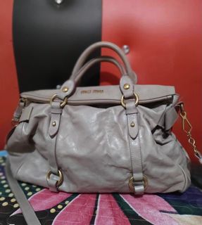 (Category: ) located in . Submitted by valetshop (Listing ID 1175658682, Image 1). Description: .