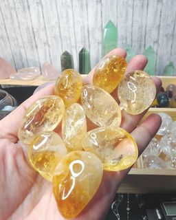 (Category: ) located in . Submitted by LumiOracleCrystals (Listing ID 1175767517, Image 1). Description: .