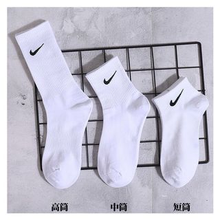 🌟Nike 盒裝襪，高中低筒襪(共五對)629386036518431112