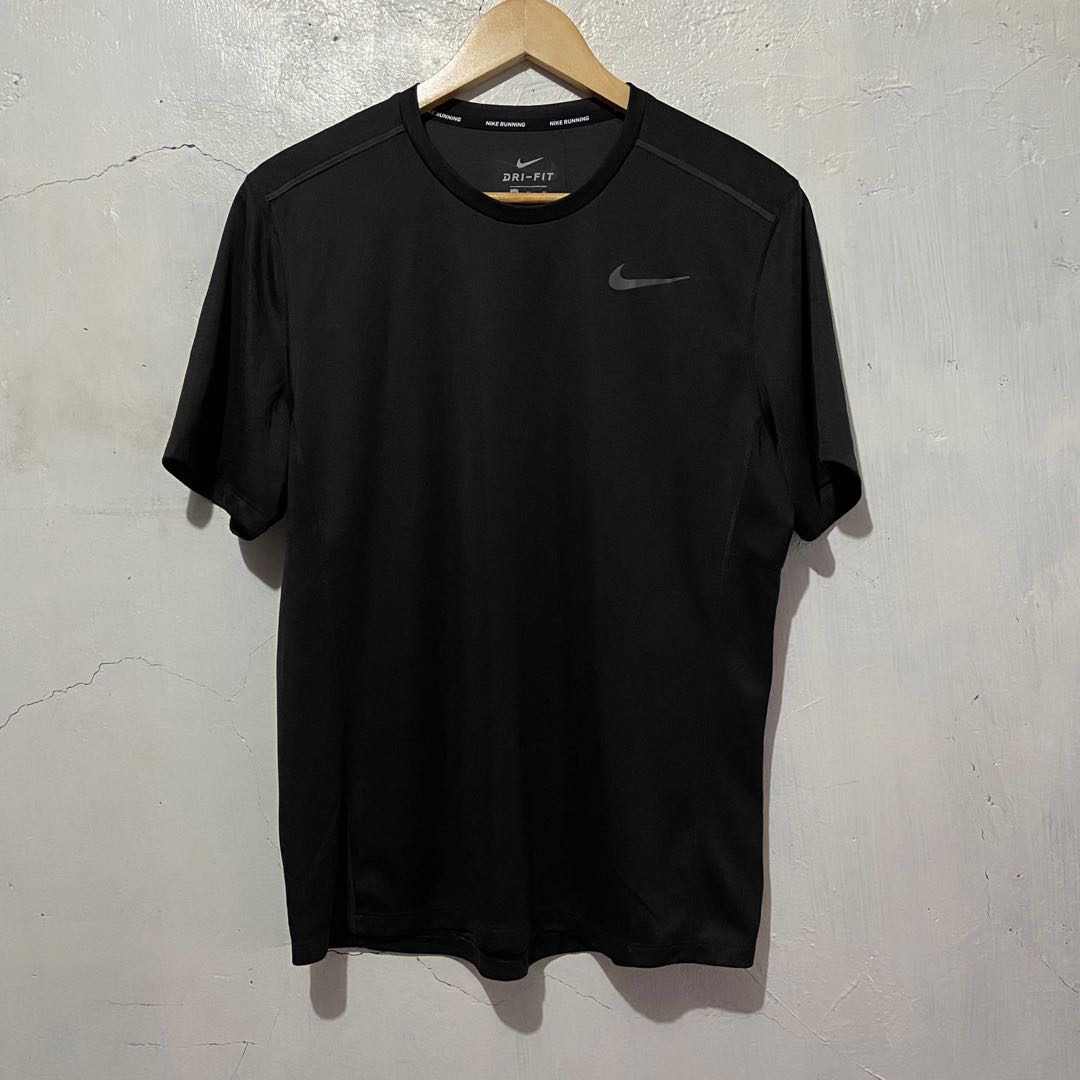 discount nike activewear