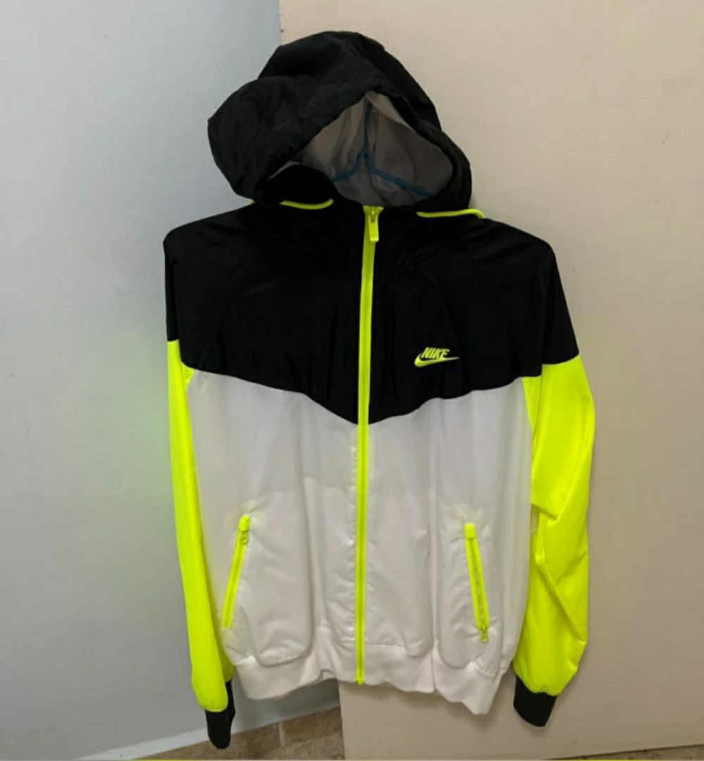 nike jacket half