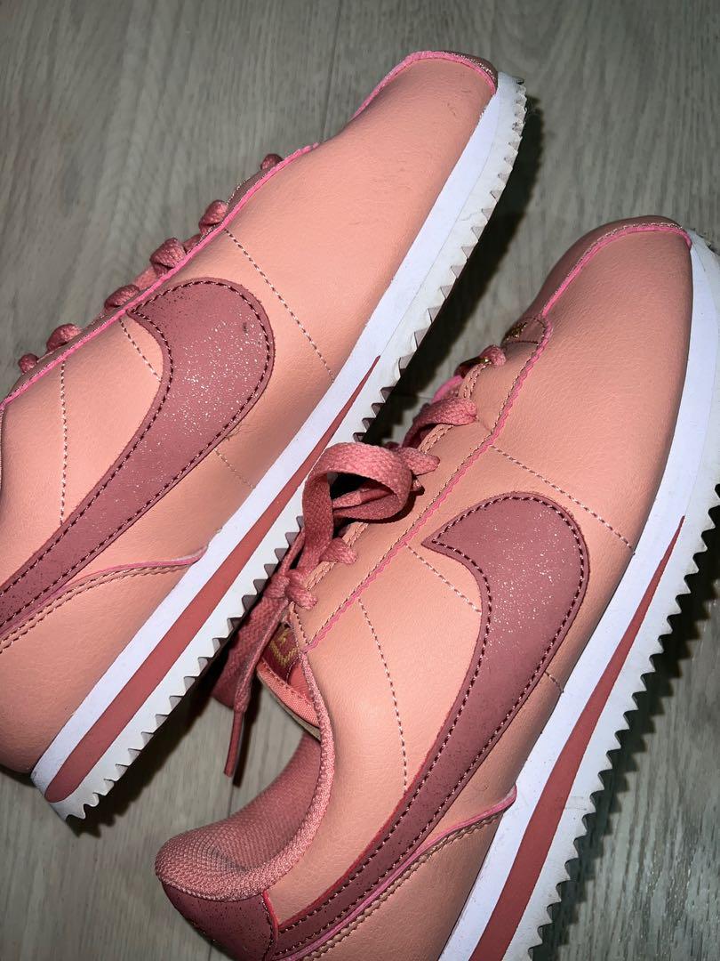 pink leather nike cortez