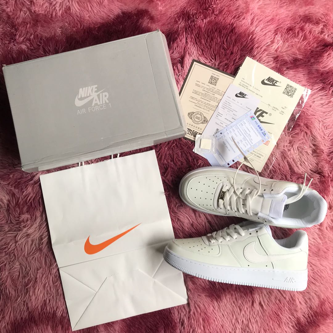 uv activated nike