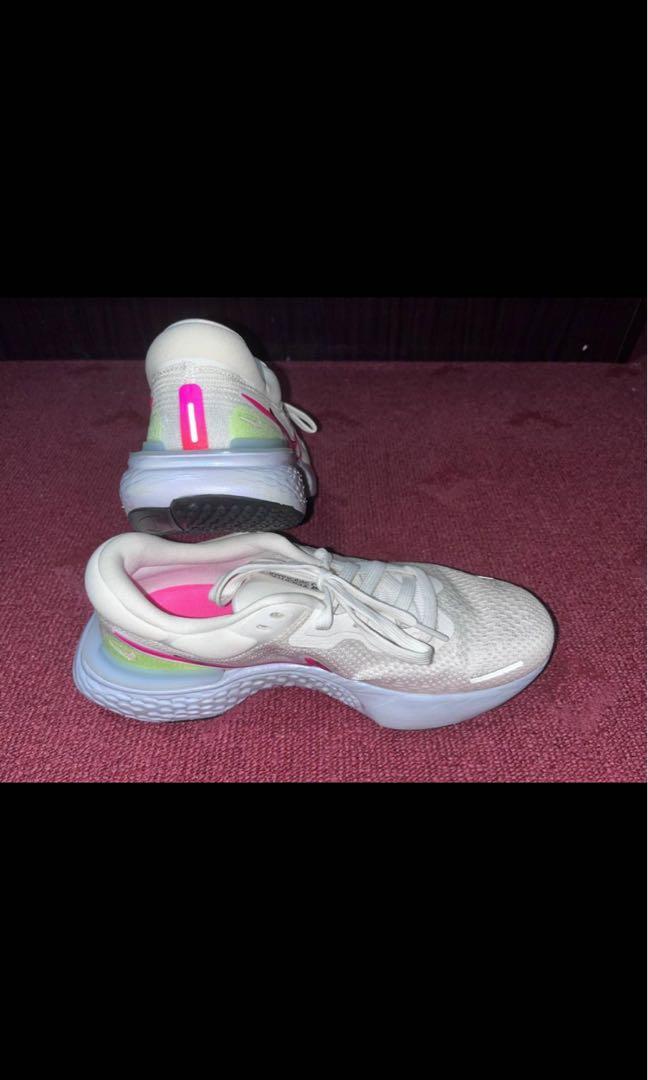 zoomx invincible nike