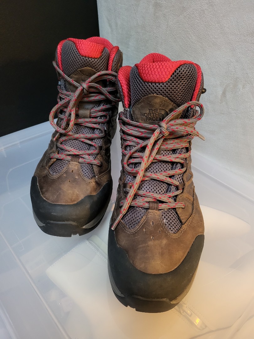 North face hiking boots, Men's Fashion 
