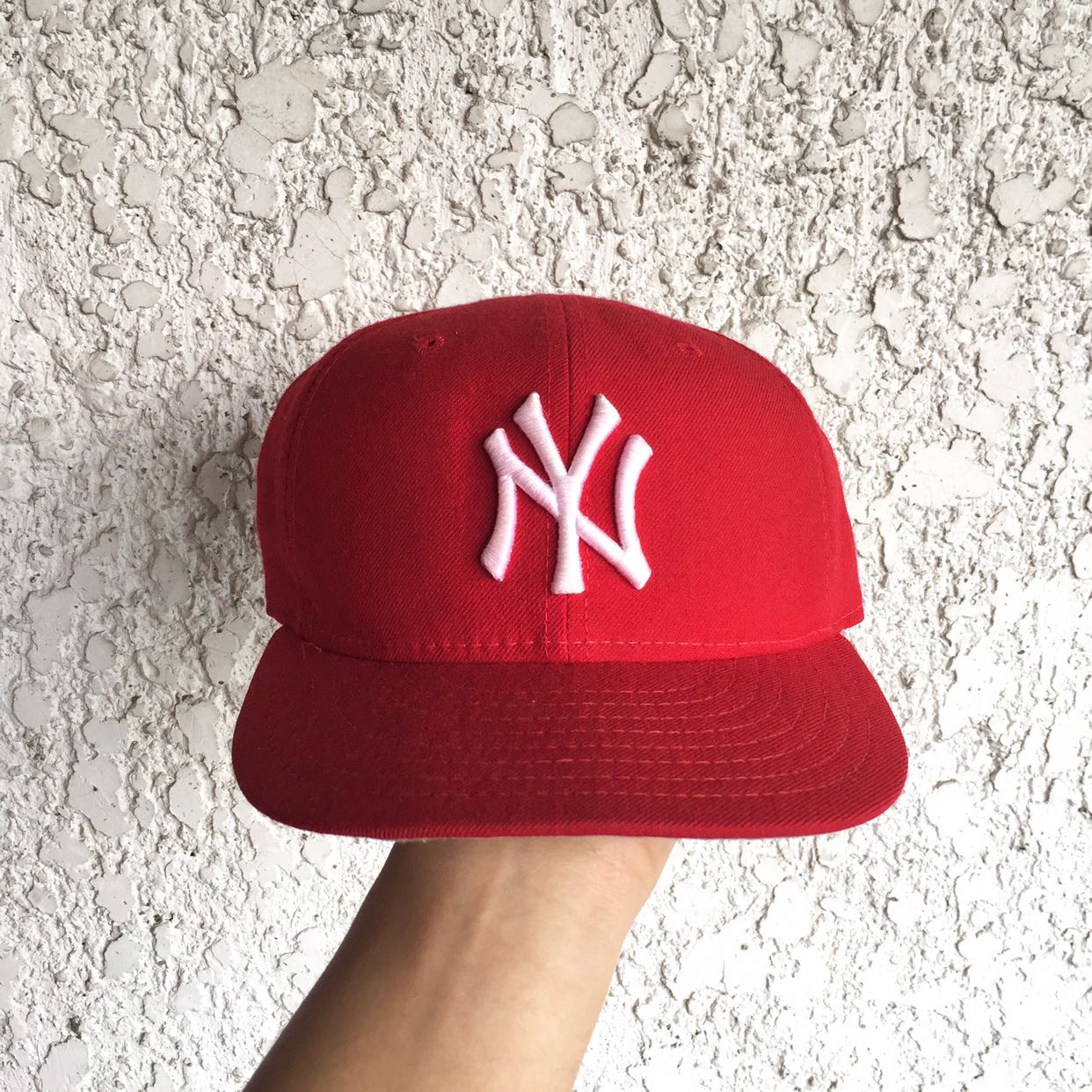 New Era, Accessories, Red Yankees Hat Barely Used