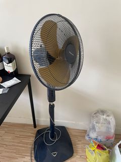 （分類：）位於 。 由 ma19910421 提交（商品編號 1175696400，圖片 1）。簡介： 。