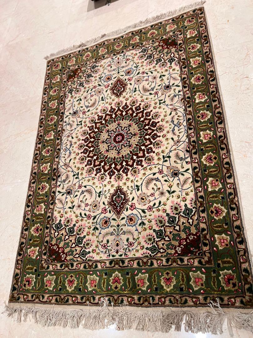 Persian carpets authentic and fine, Furniture & Home Living, Home Decor