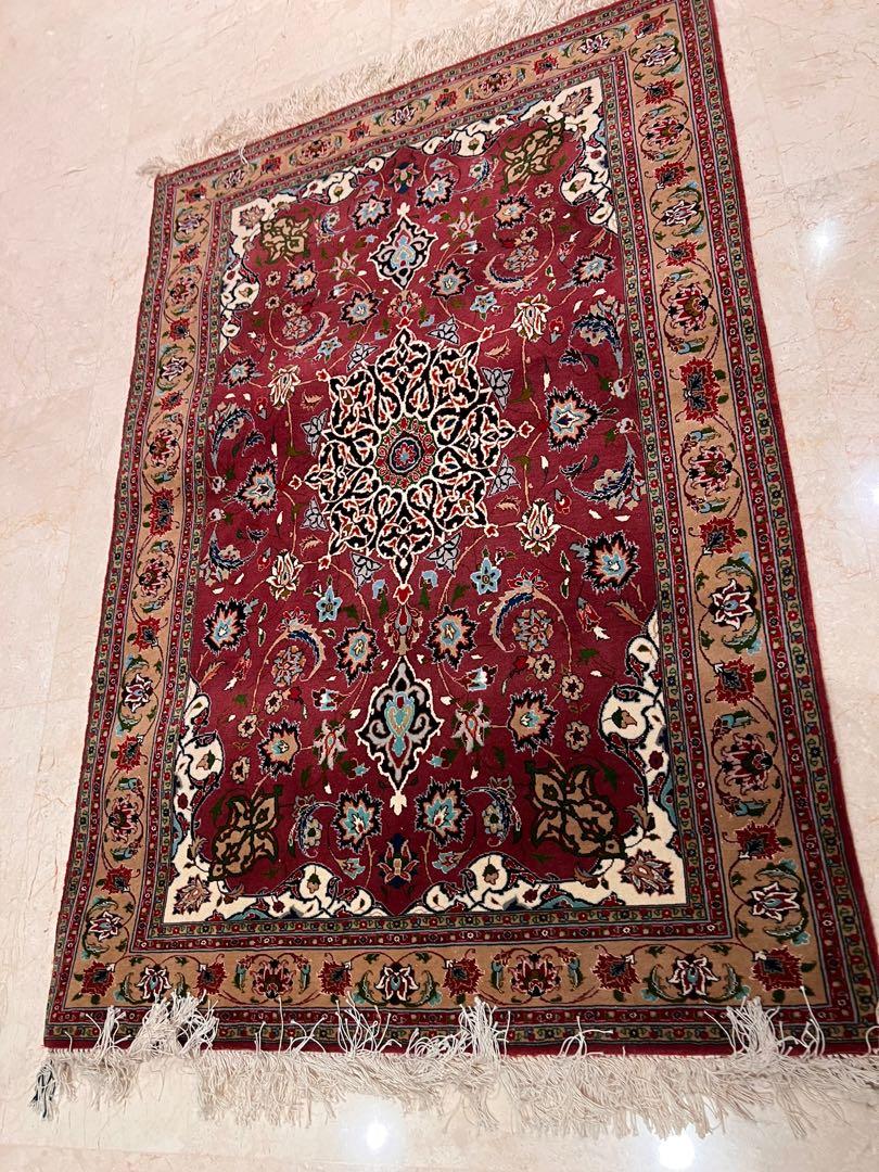 Persian carpets authentic and fine, Furniture & Home Living, Home Decor