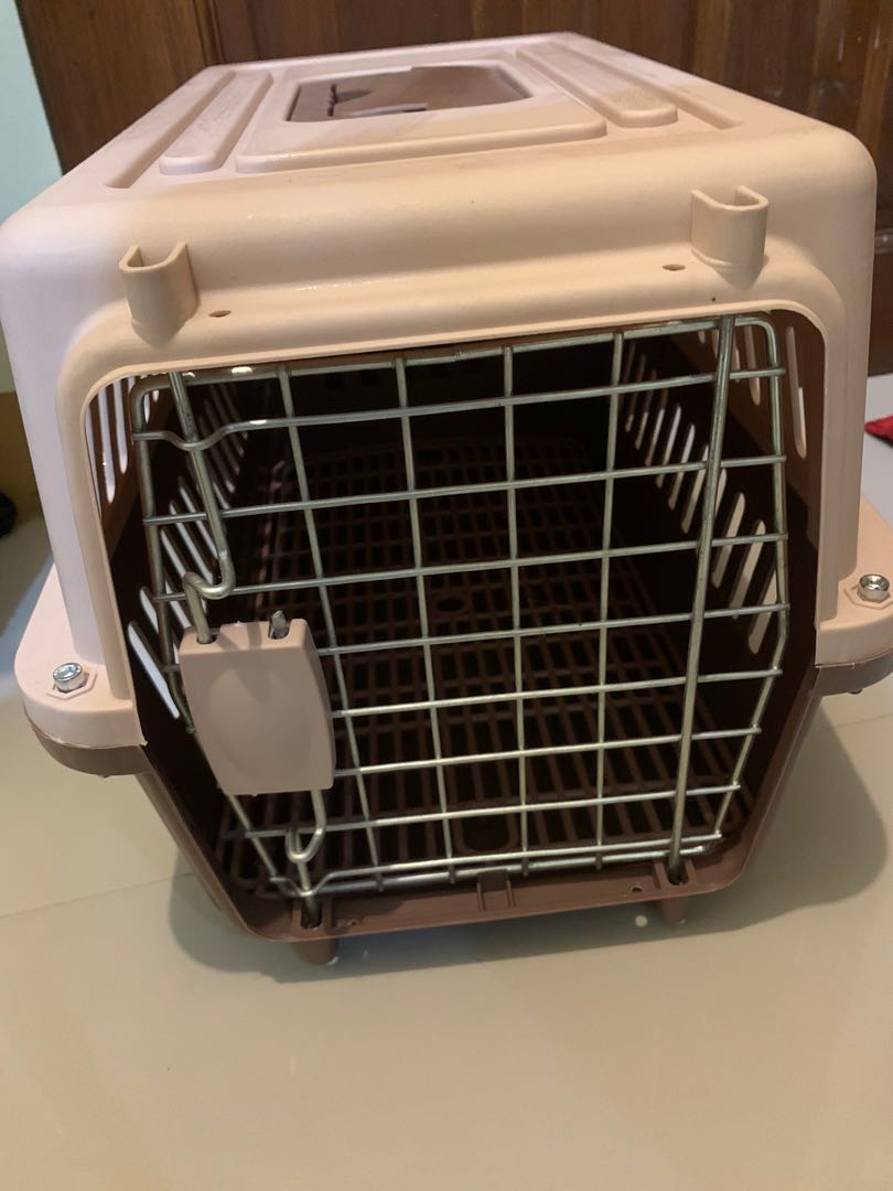 Pet Carriage/Cage, Pet Supplies, Homes & Other Pet Accessories on Carousell