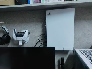 (Category: ) located in . Submitted by emyere (Listing ID 1175831076, Image 1). Description: .