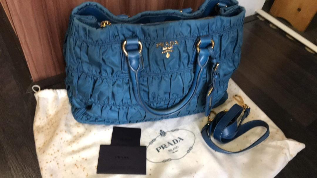 Prada wrinkled bag 2025