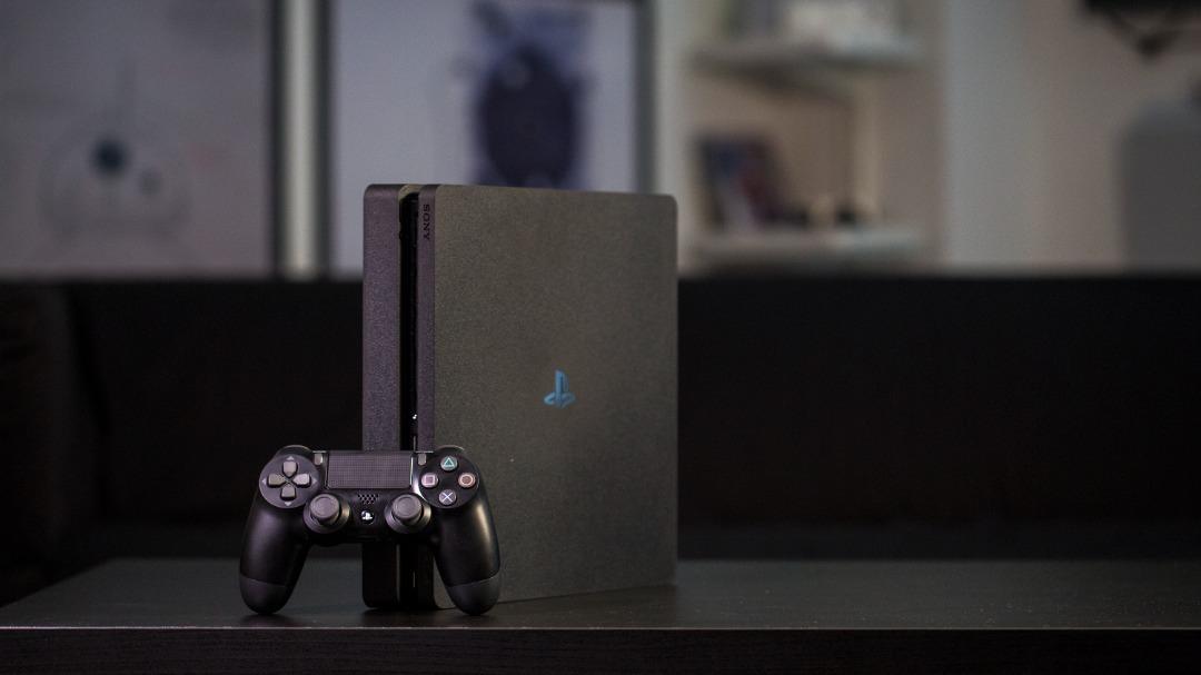 PS4 USED Plus Free 2X Random Games (Category: PlayStation) located in Manila. Submitted by hassuru.ph (Listing ID 1175660990, Image 1). Description: For Sale PS4 USED Plus Free 2X Random Games🔥 For 10499 php only 💯 Legit 💯 Complete with Cables Deliver via LALAMOVE/JRS/LBC/JNT BUYERS SHOULDER FEE Payment via Metrobank/ Security Bank/BPI /Gcash / Paymaya Physical Store Location: Hassuru.PH Address: 032, Mendez, Cavite https://goo.gl/maps/GgQ7Cs5