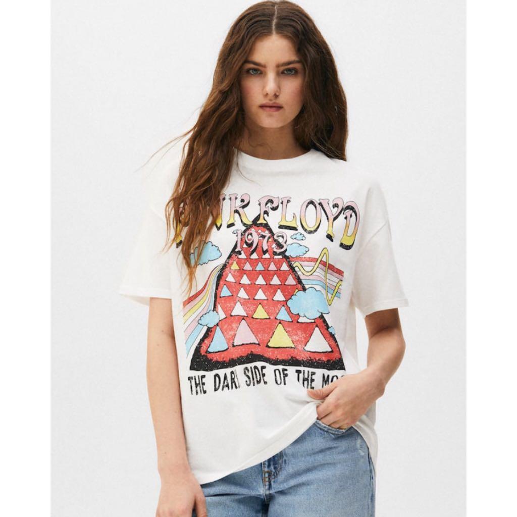 Pull Bear Pink Floyd Tee Fesyen Wanita Pakaian Wanita Atasan di