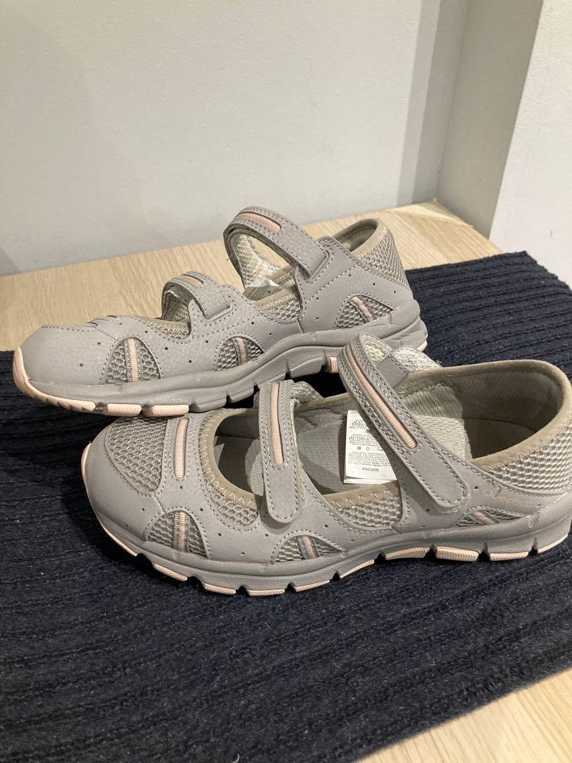 Quechua hot sale walking sandals