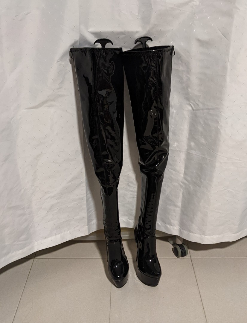 Shiny Thigh High Boots, Women's Fashion, Footwear, Boots on Carousell