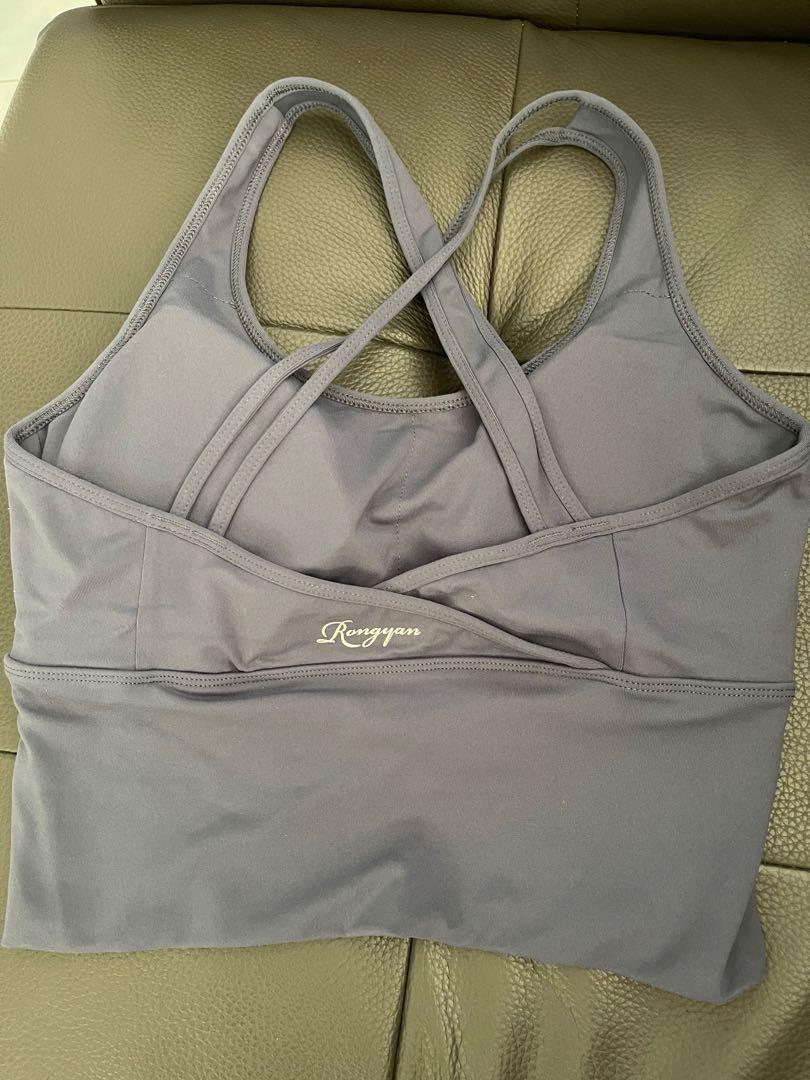 Sport bra L size (bundle of 5), Women's Fashion, Activewear on Carousell