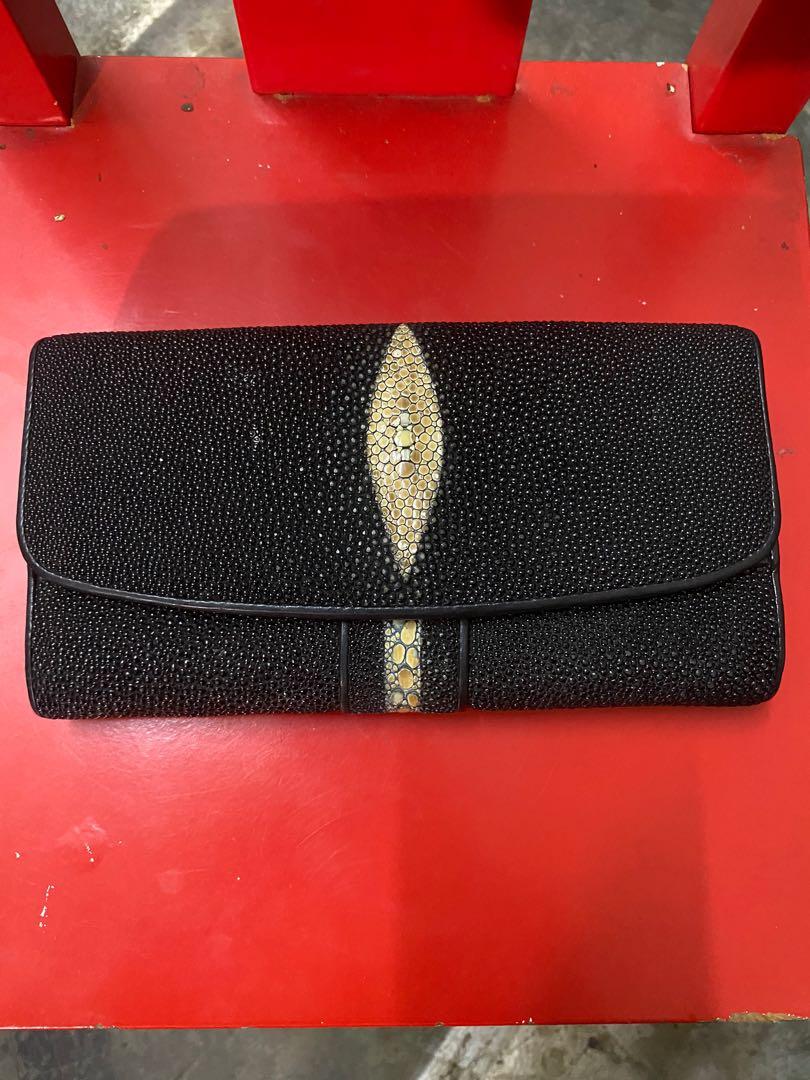 stingray purse Luxury Bags Wallets on Carousell